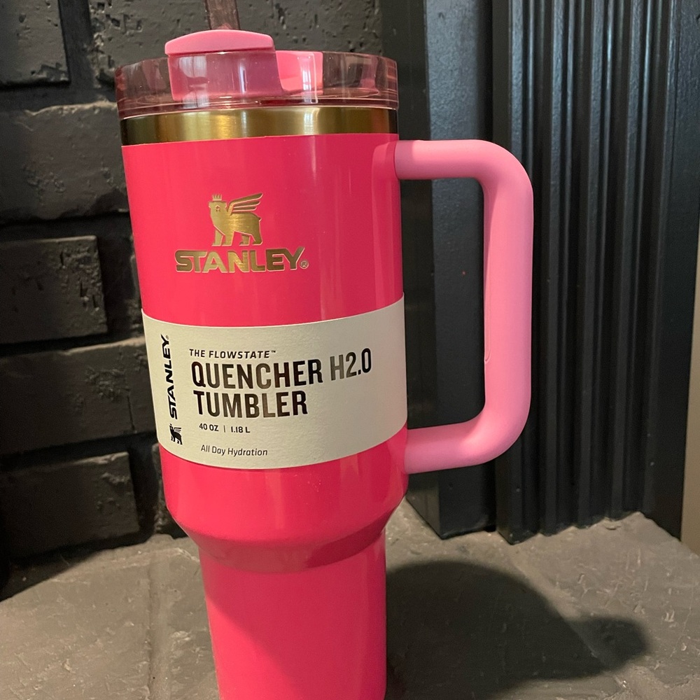Limited Edition Stanley Pink Parade Quencher H2.0 Tumbler